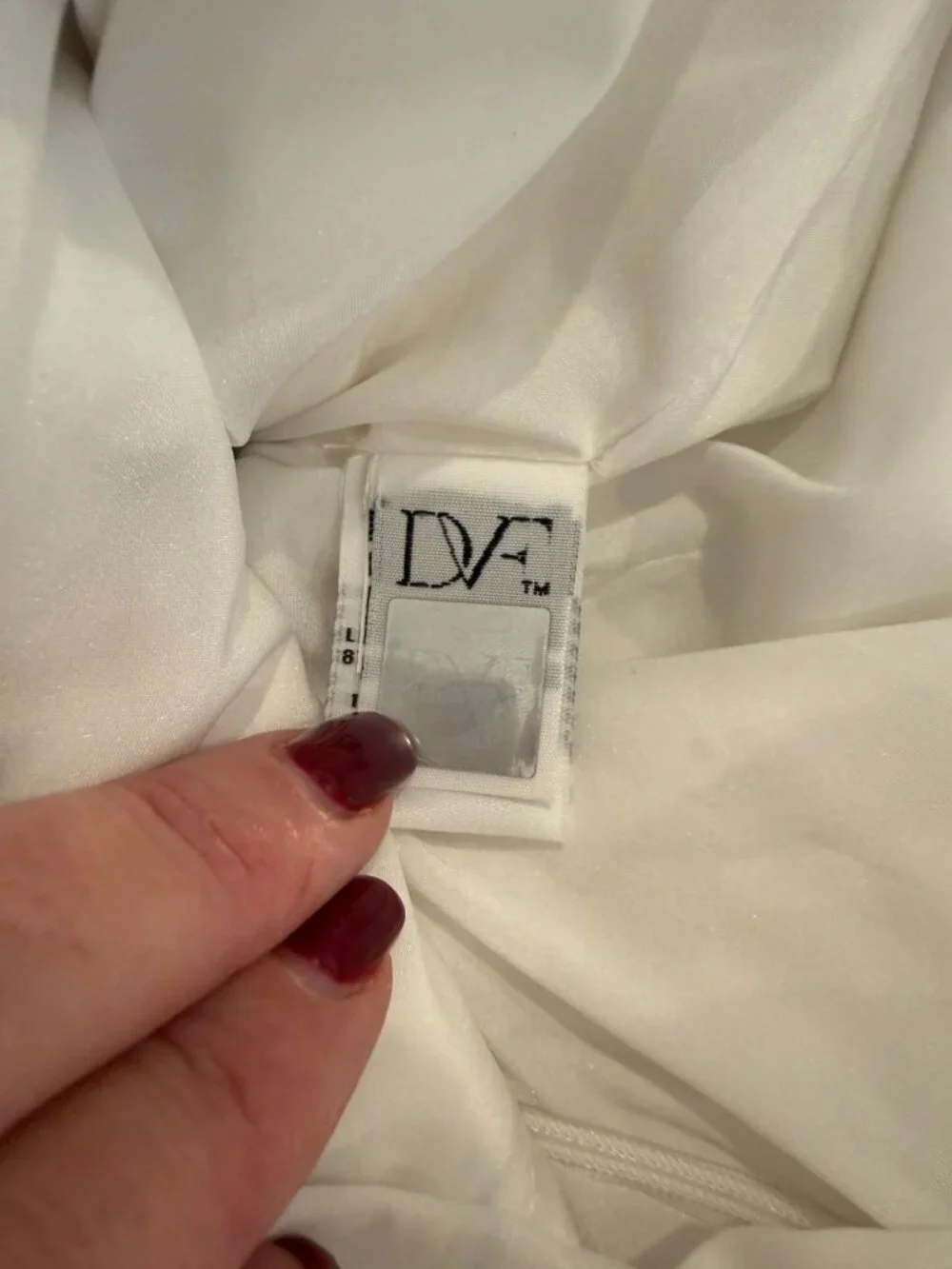 DIANE VON FURSTENBERG Sahara Ring White Eyelet Graduation NWT - Size 12